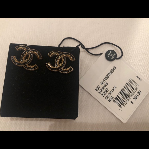 New Chanel earrings - Picture 1 of 4